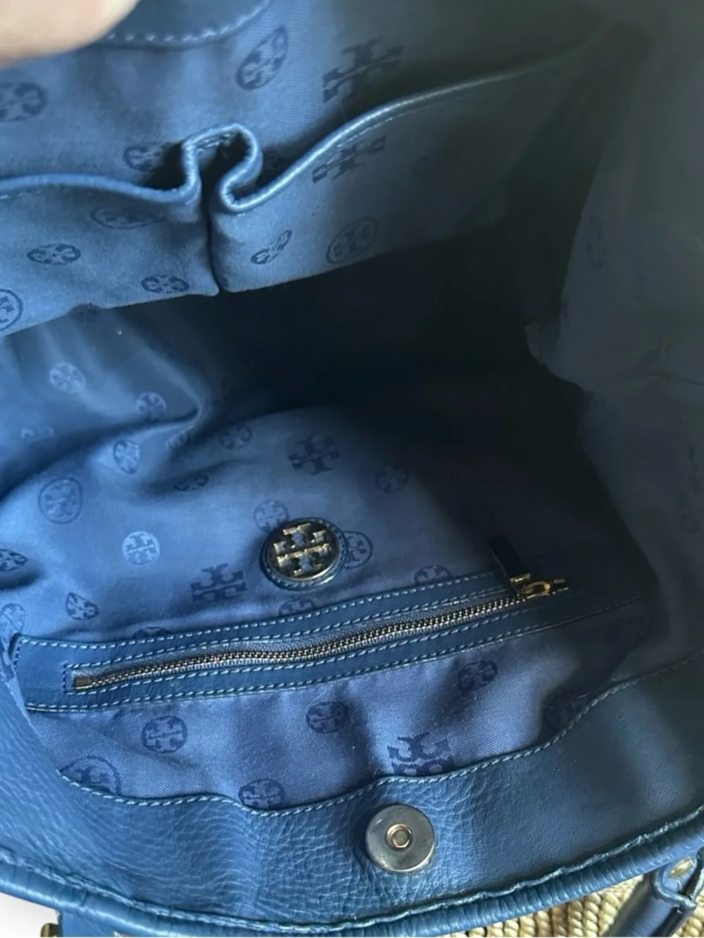 Tory Burch Amanda Classic Handle Blue Leather Hobo Crossbody Bag